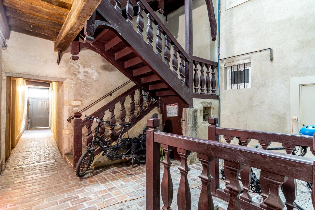 Le Bressan - Ma Cabotte Lägenhet Bourg-en-Bresse Exteriör bild